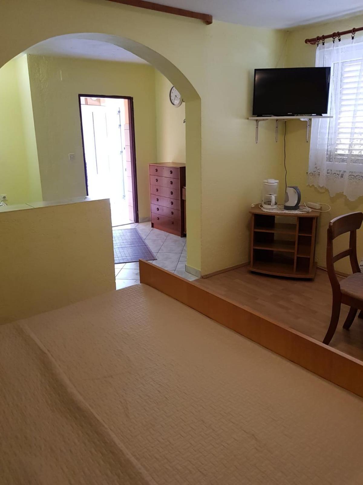 Apartment Lantana Ex Americana *