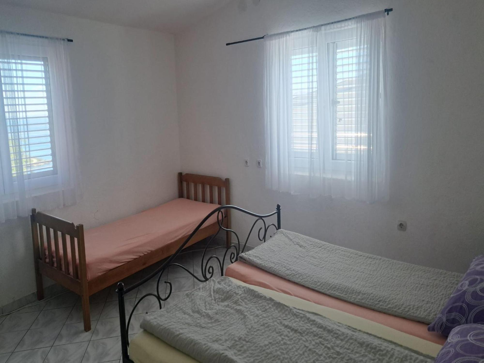 Lantana Ex Americana Apartment Karlobag