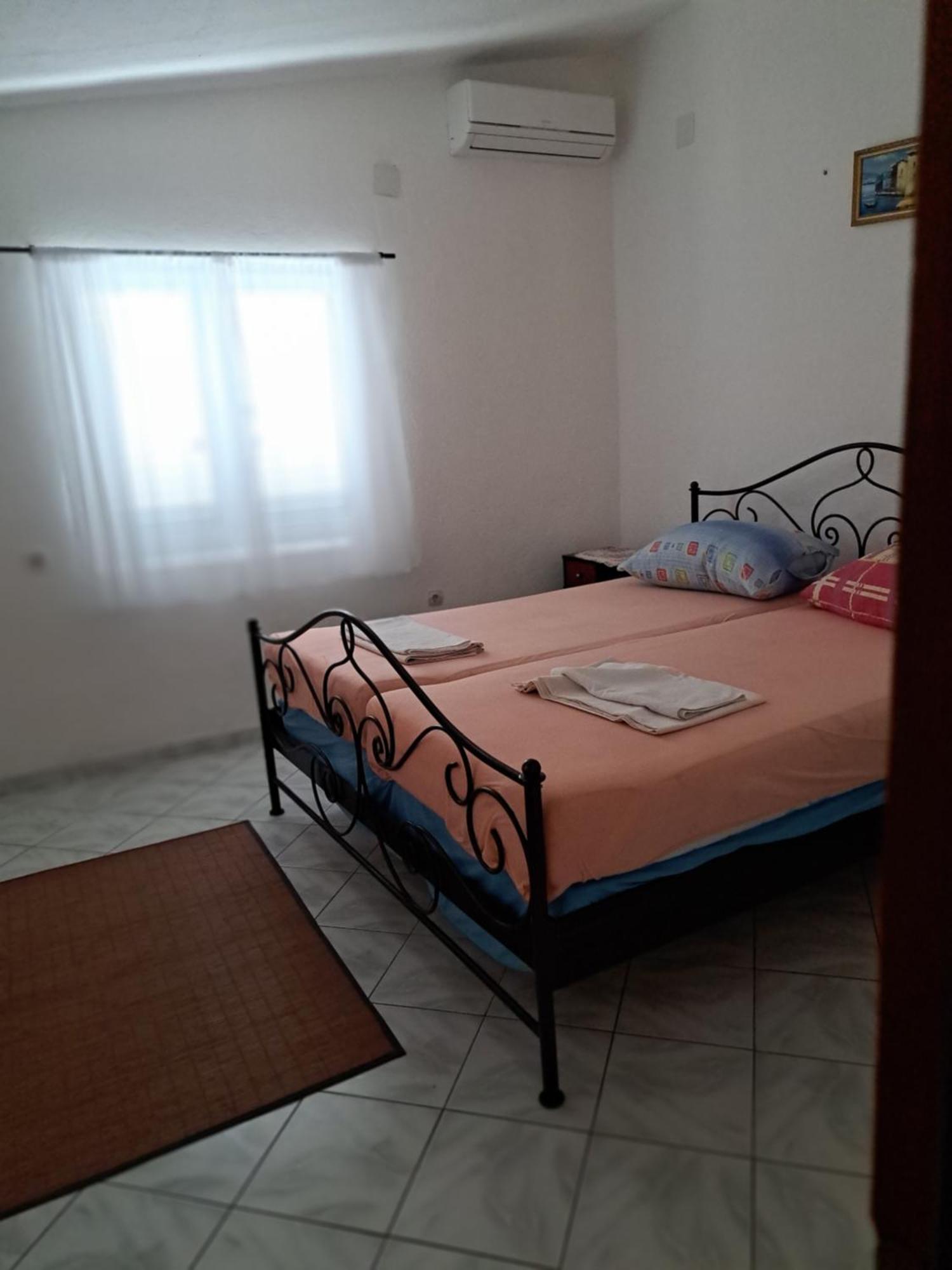 Apartment Lantana Ex Americana Karlobag