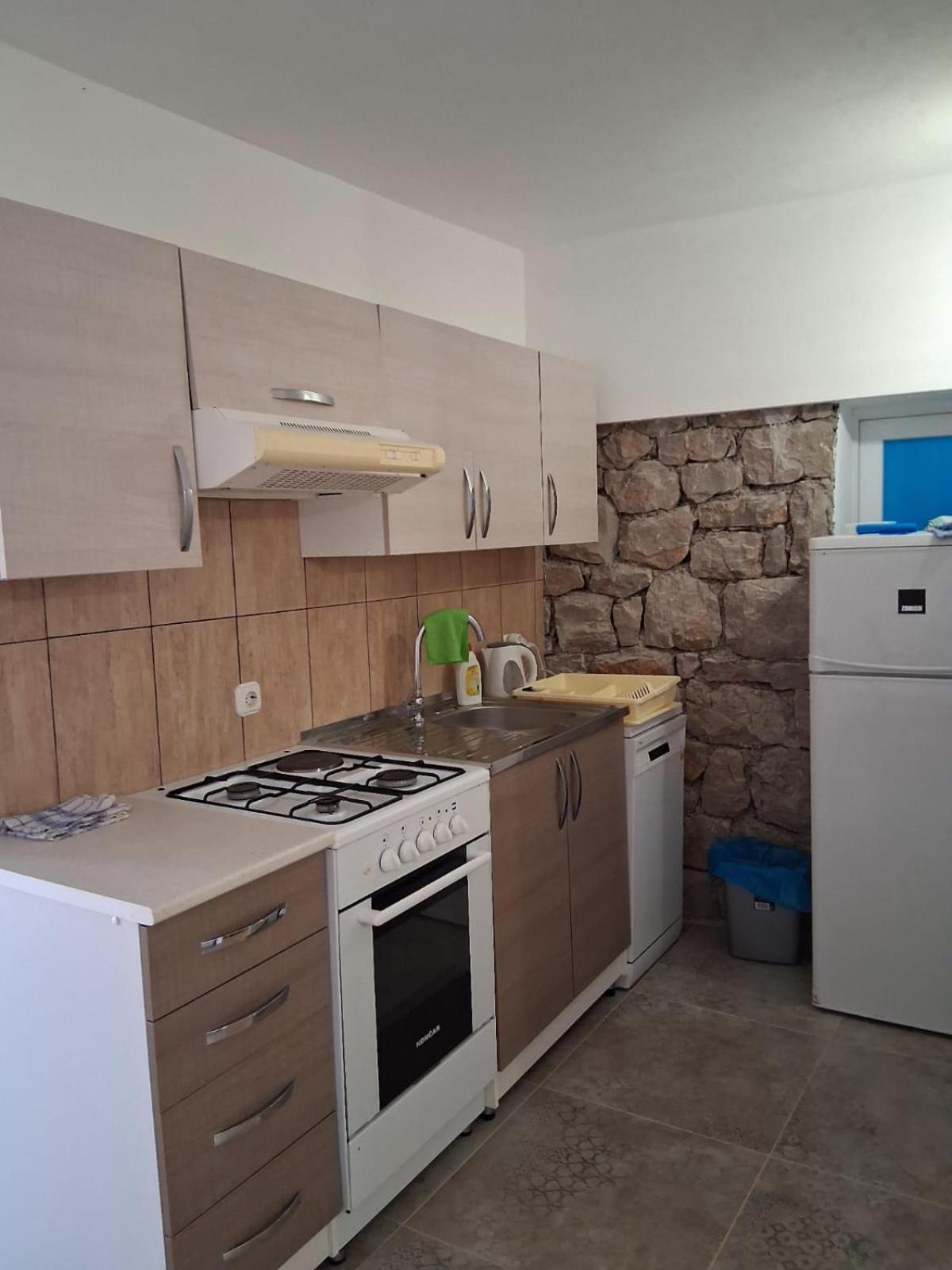 Apartment Lantana Ex Americana Karlobag
