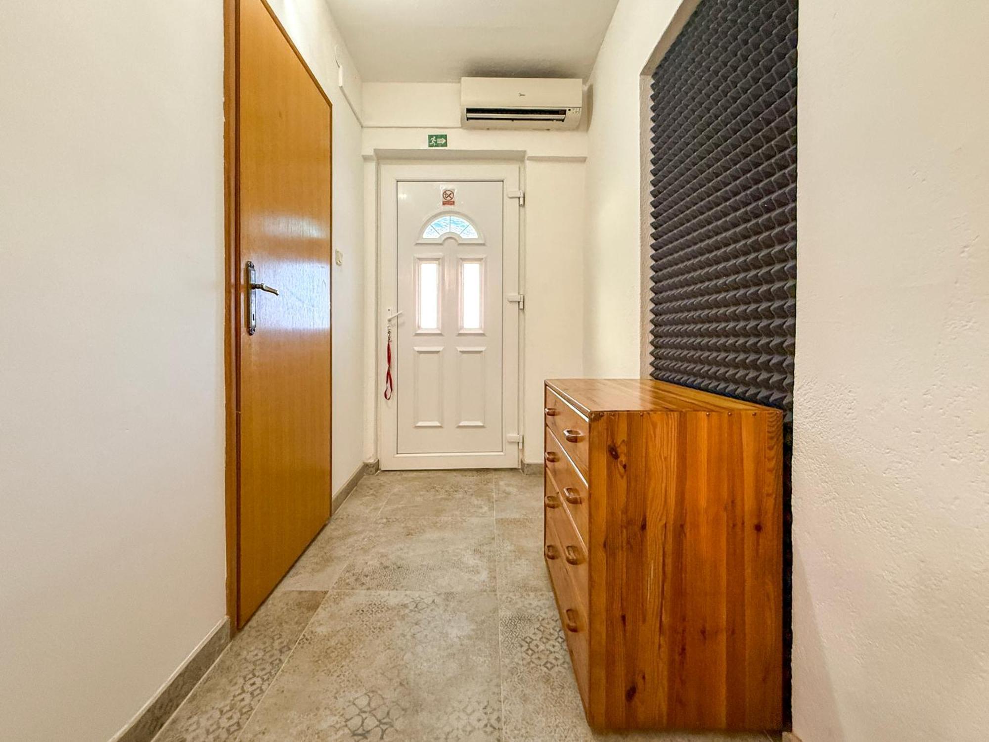 Lantana Ex Americana Apartment Karlobag