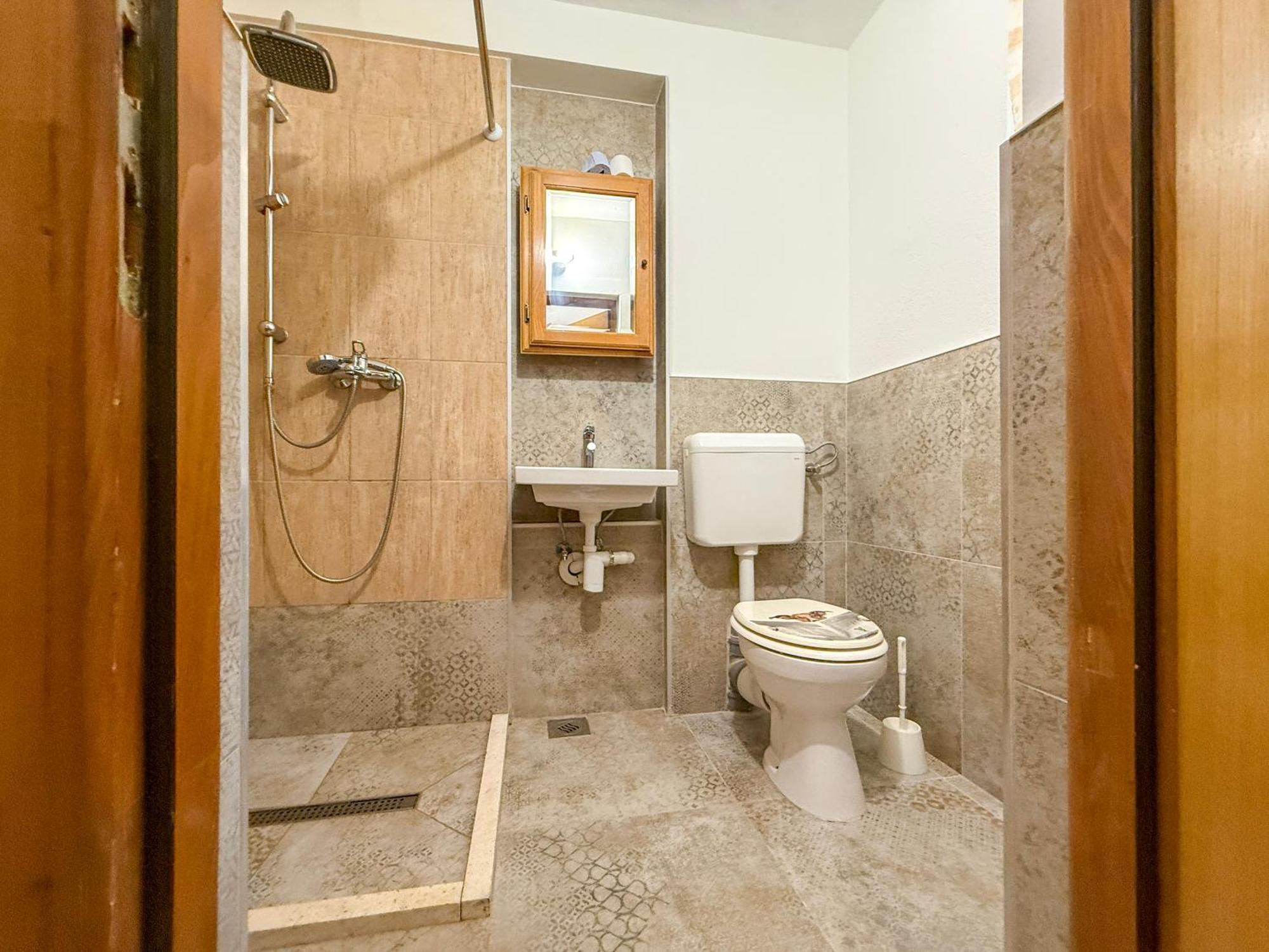 Lantana Ex Americana Apartment Karlobag