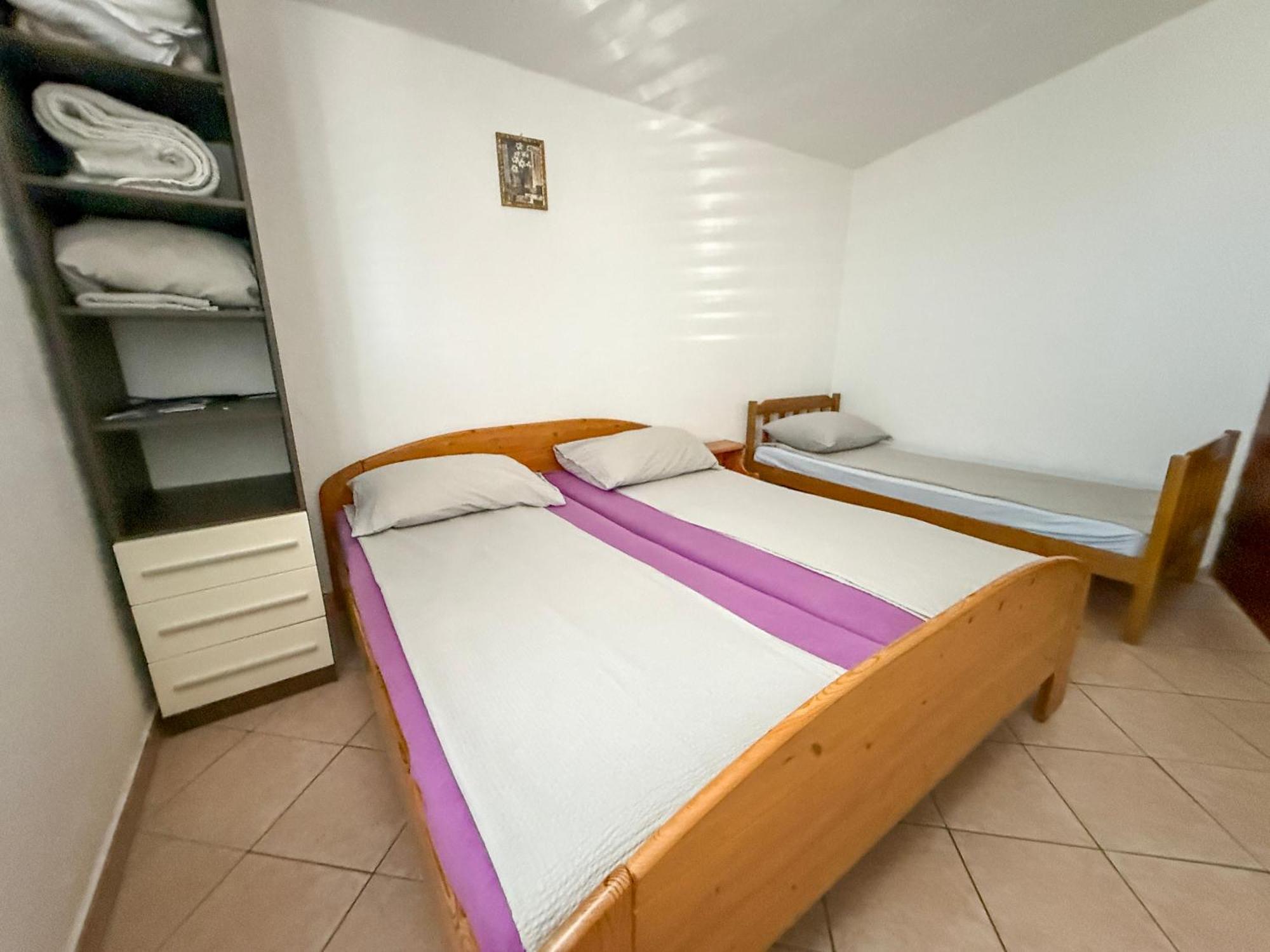 Apartman Lantana Ex Americana Karlobag