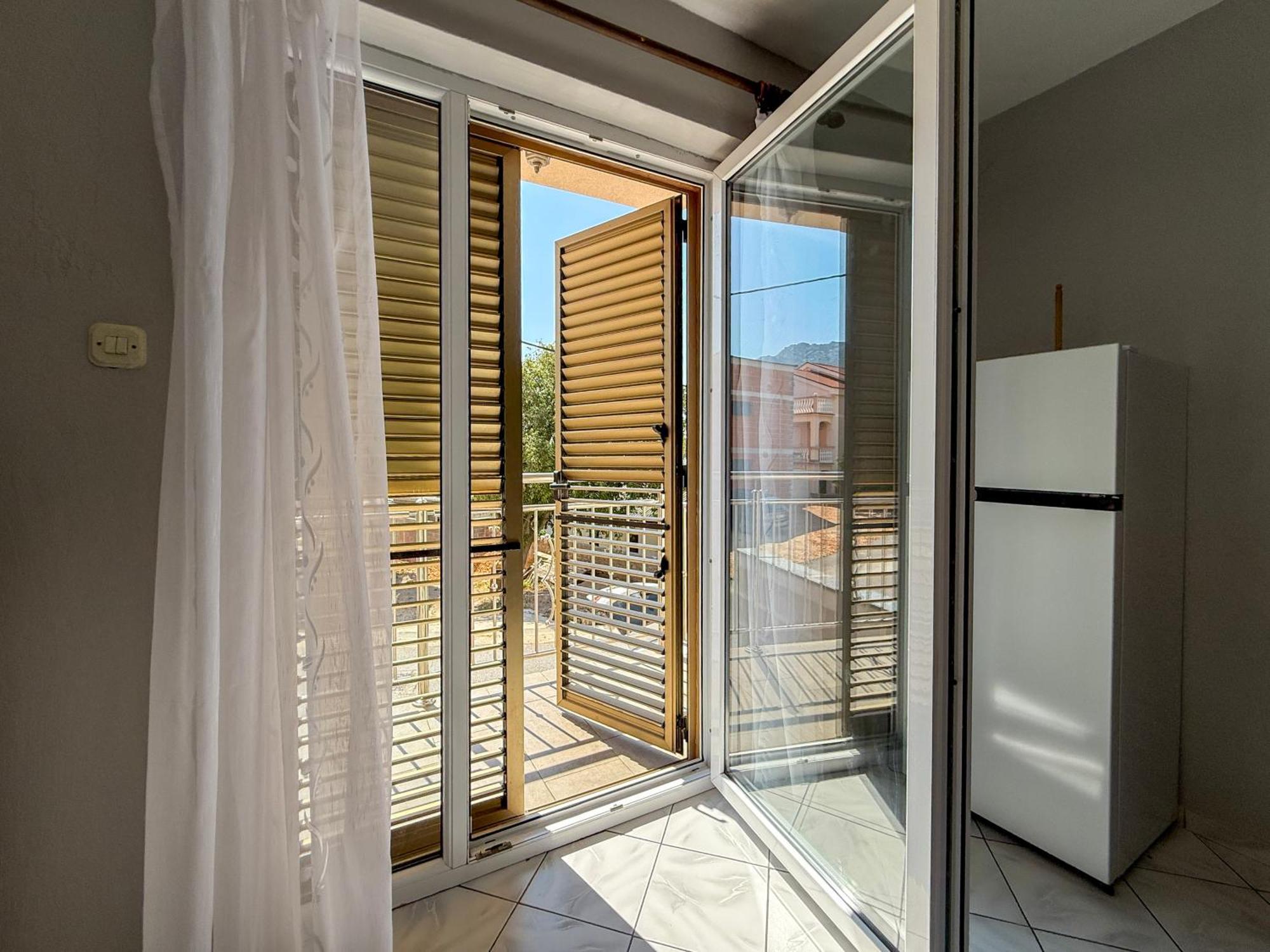 Apartman Lantana Ex Americana Karlobag