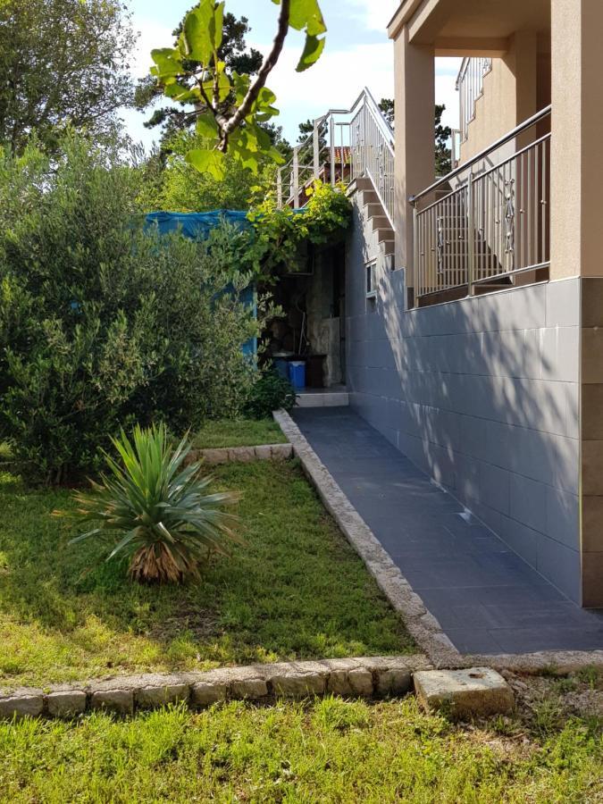 Apartment Lantana Ex Americana *